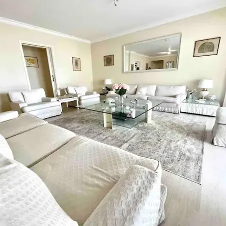 Queen Olga Appartement *