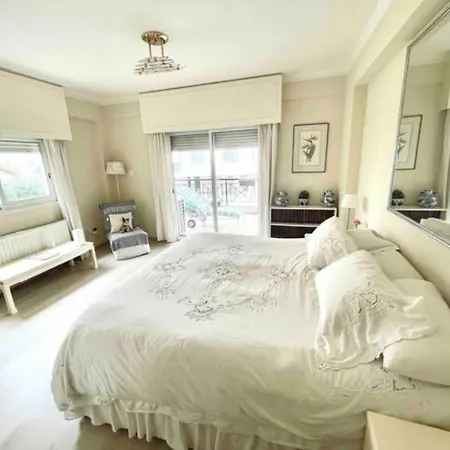 Queen Olga Appartement